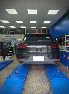 倍耐力 SCORPION 施壓續跑胎 235/55R19 MACAN-換胎日記