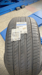 米其林 E PRIMACY 235/45R18 電車胎 LEXUS ES200- 換胎日記