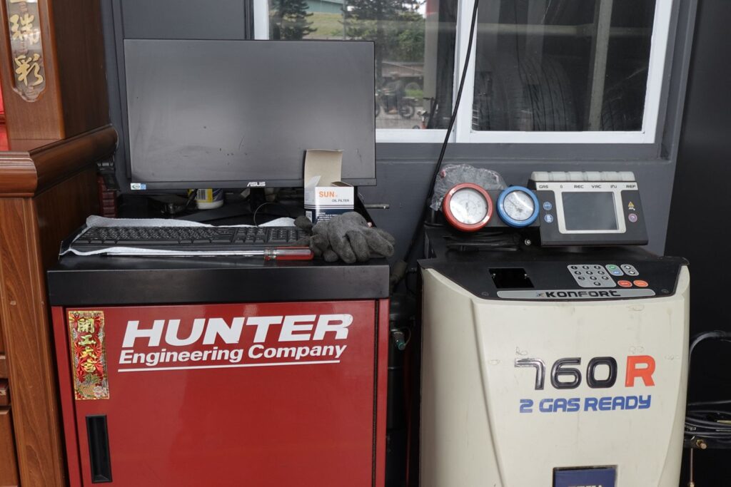 Hunter 四輪定位主機